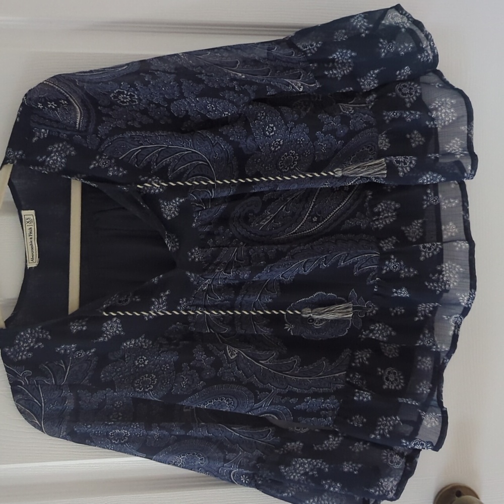 Abercrombie & Fitch Top